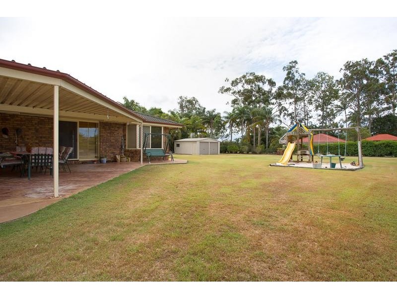 27 Peel Road, Ningi QLD 4511