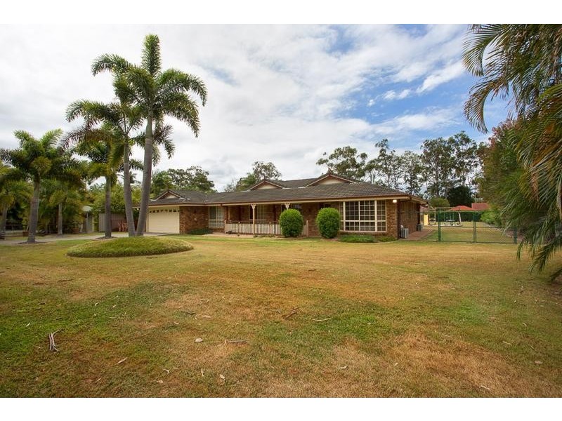 27 Peel Road, Ningi QLD 4511