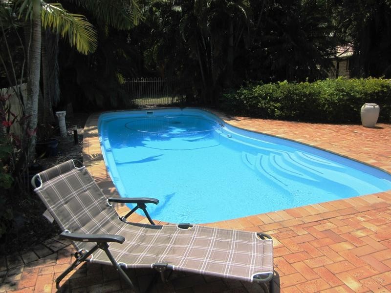 8 Alex Avenue, Ningi QLD 4511