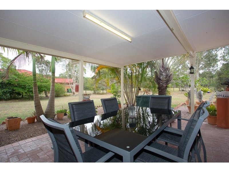 81 Bernborough Way, Ningi QLD 4511