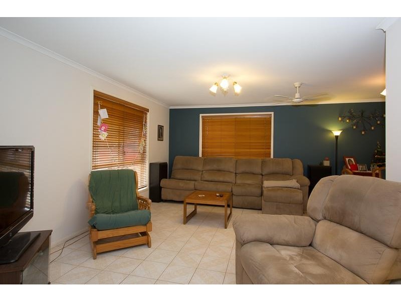 81 Bernborough Way, Ningi QLD 4511