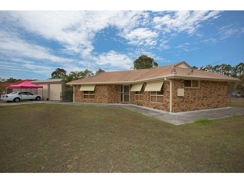 81 Bernborough Way, Ningi QLD 4511