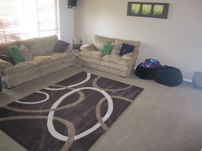 8-10 Triton Court, Ningi QLD 4511