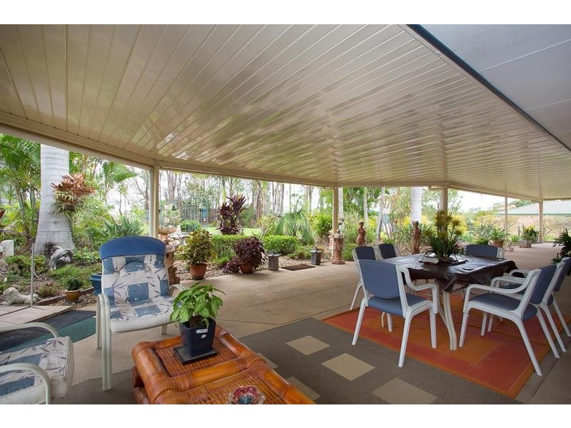 18 Caryota Court, Ningi QLD 4511