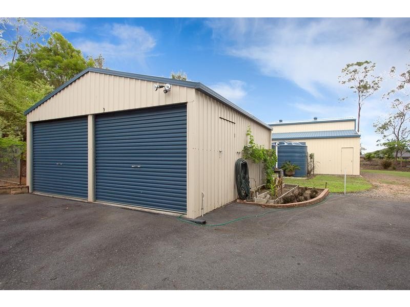 18 Caryota Court, Ningi QLD 4511