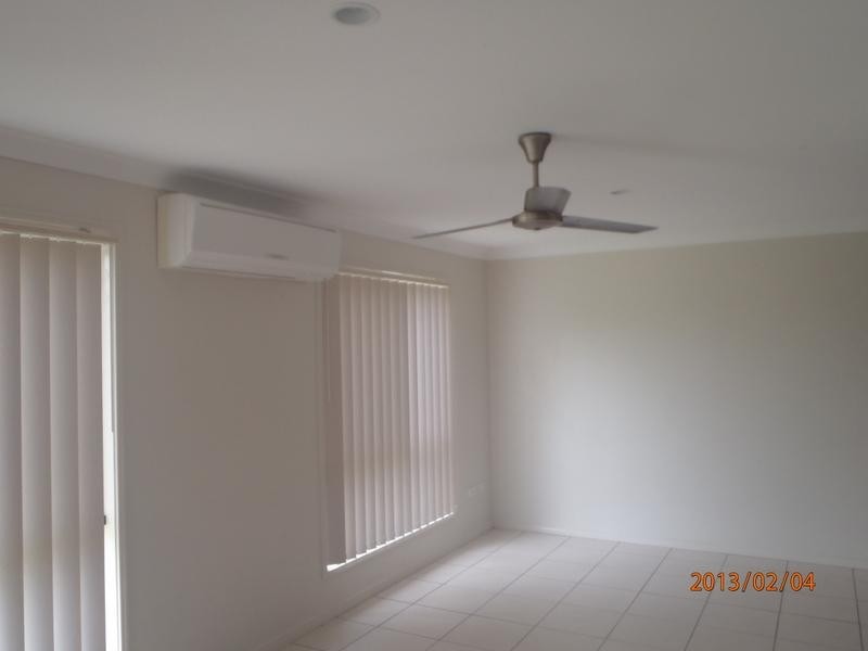 1/18 Sunflower, Upper Caboolture QLD 4510