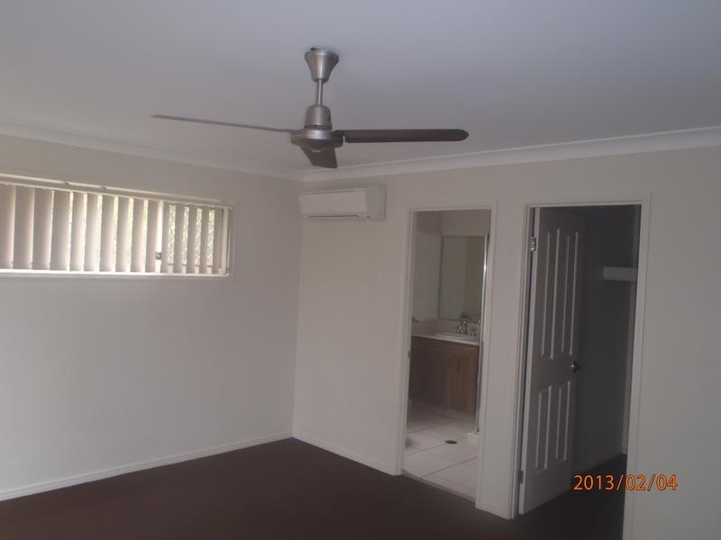 1/18 Sunflower, Upper Caboolture QLD 4510