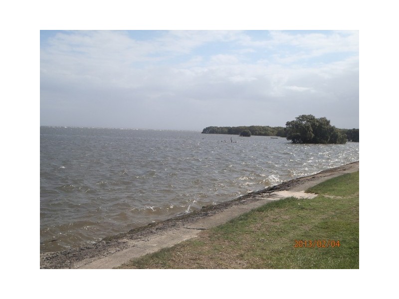 4 Oak Street, Godwin Beach QLD 4511