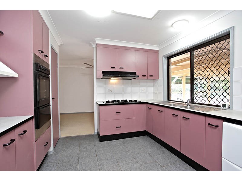 21 Todman Court, Ningi QLD 4511