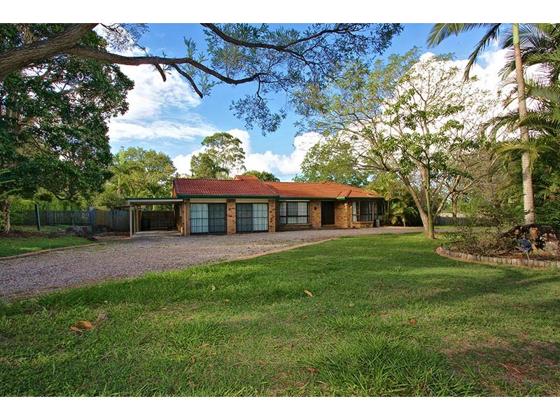 21 Todman Court, Ningi QLD 4511