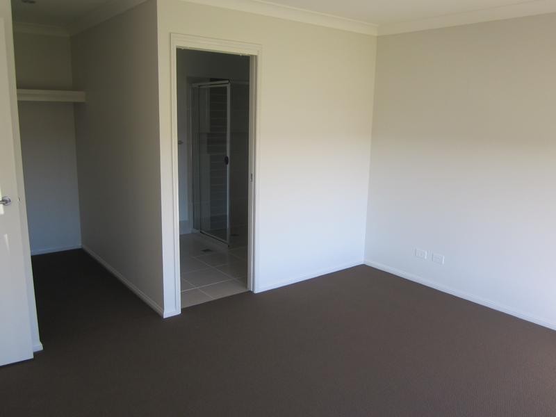 3 Rivercherry Ave, Banksia Beach QLD 4507