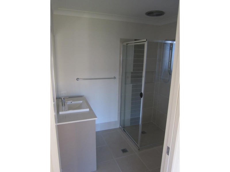 3 Rivercherry Ave, Banksia Beach QLD 4507