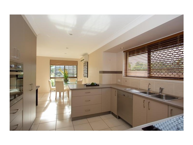 24 AYLWARD ROAD, Ningi QLD 4511