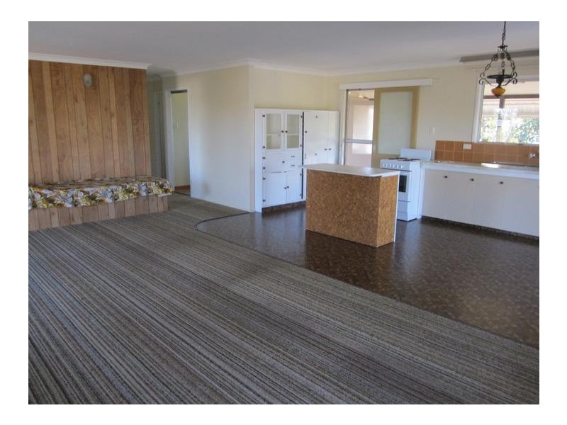 1369 Bribie Island Road, Ningi QLD 4511