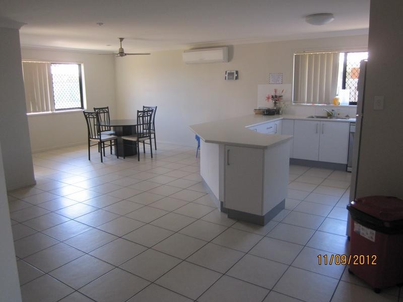 54 Sandheath Place, Ningi QLD 4511