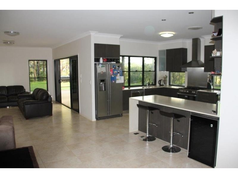 2- 8 Gainsborough Drive, D’aguilar QLD 4514