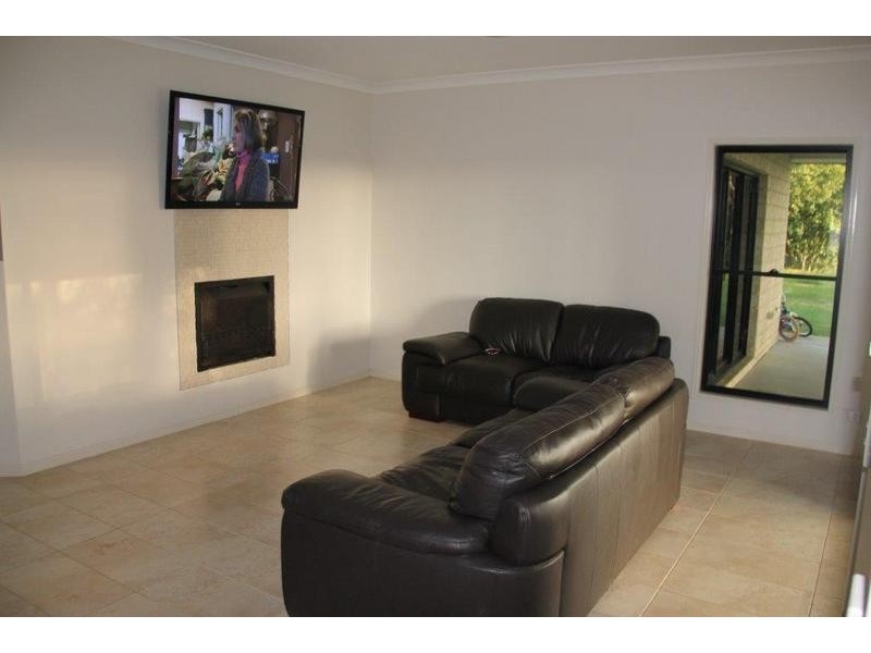 2- 8 Gainsborough Drive, D’aguilar QLD 4514