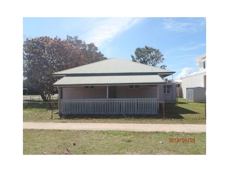 89 Biggs, Beachmere QLD 4510