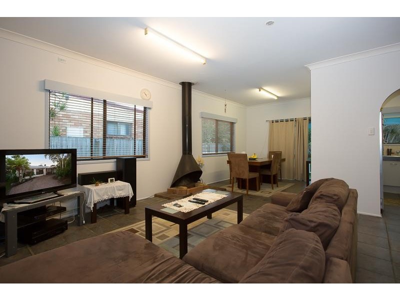 35 May Street, Godwin Beach QLD 4511
