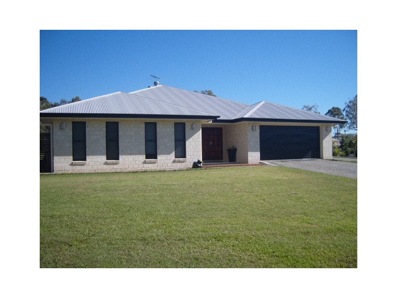 33 Cocos Drive, Ningi QLD 4511