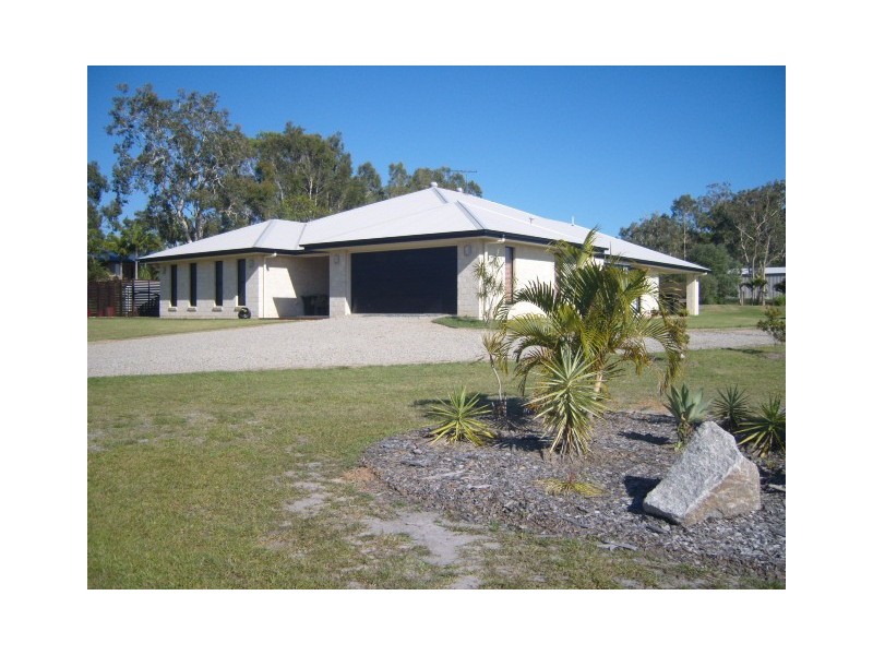 33 Cocos Drive, Ningi QLD 4511