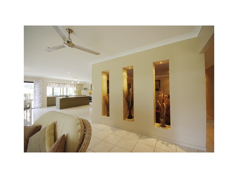 33 Cocos Drive, Ningi QLD 4511