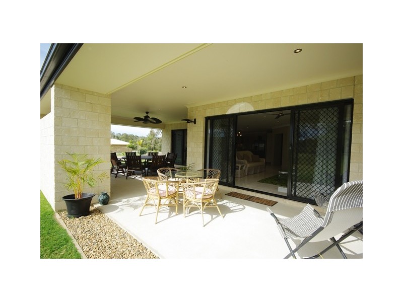 33 Cocos Drive, Ningi QLD 4511