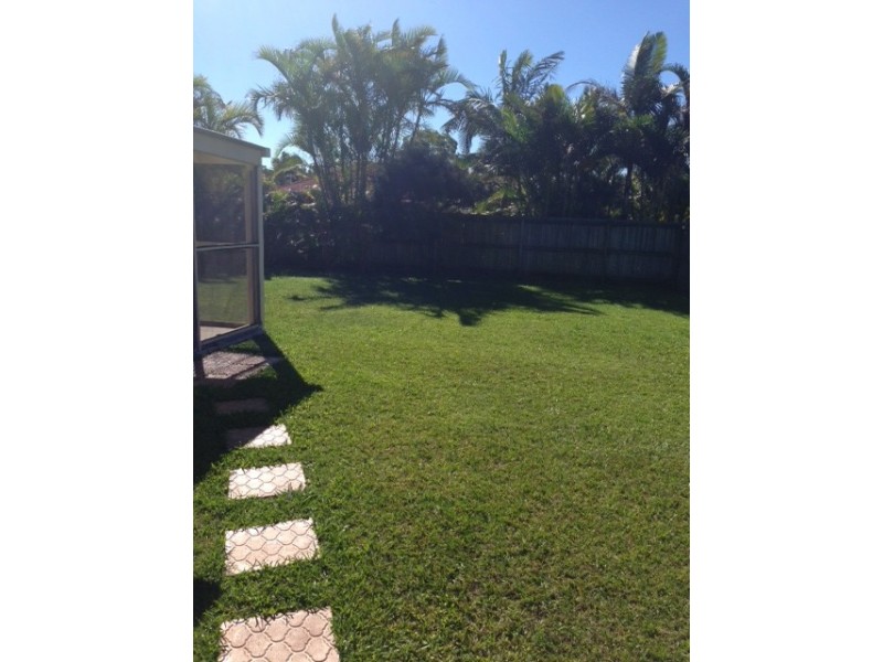 28 Perch Circuit, Sandstone Point QLD 4511