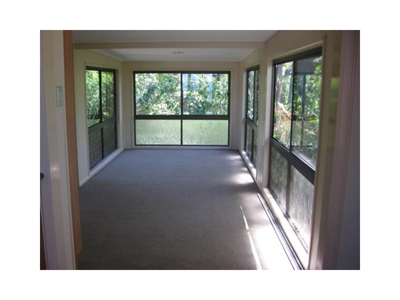 89 Bishop Road, Beachmere QLD 4510
