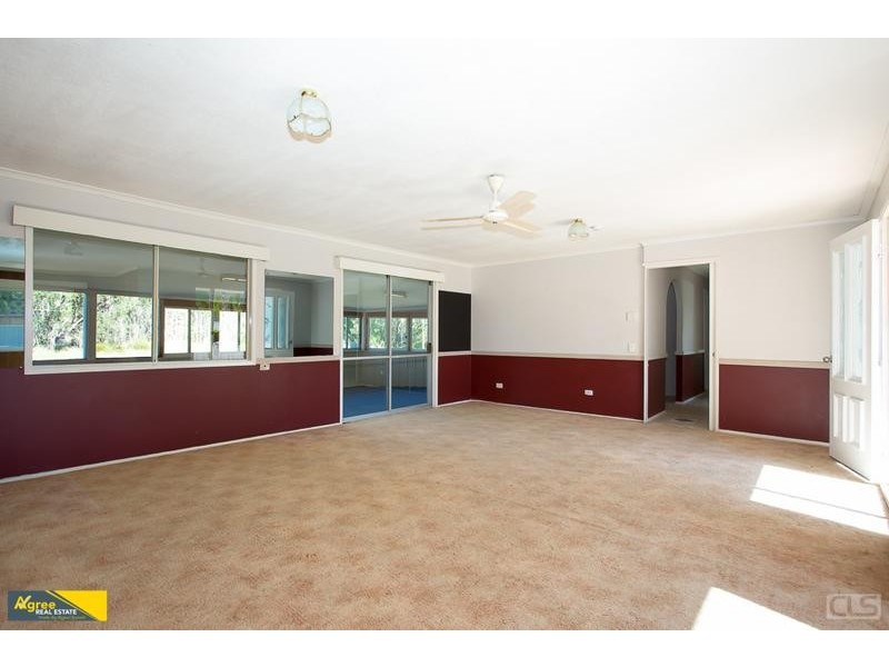 33 Ranald Avenue, Ningi QLD 4511