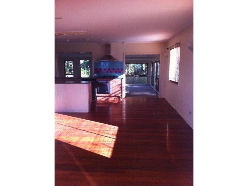 No. 89 Bishop Road, Beachmere QLD 4510