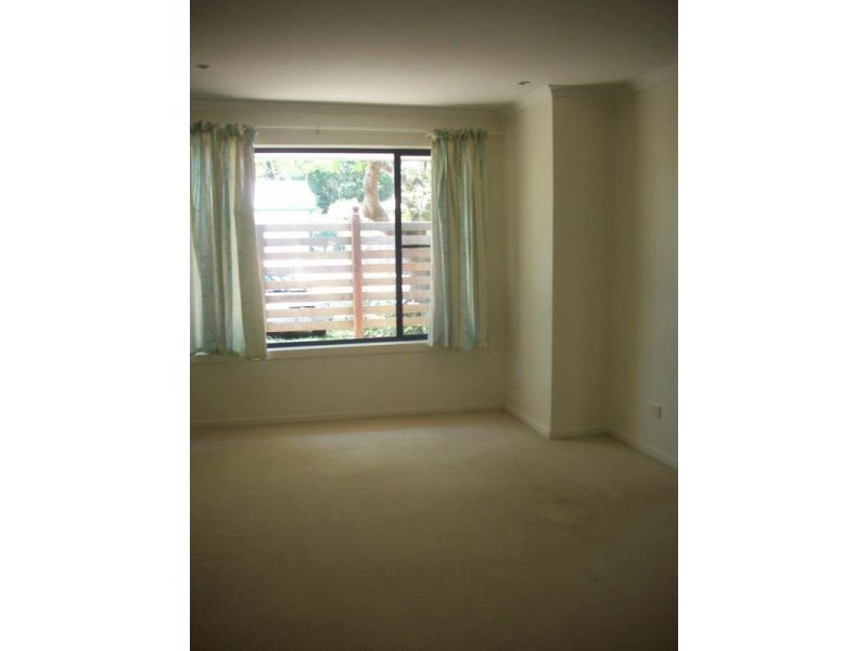 15 Chelsea Parade, Caboolture South QLD 4510