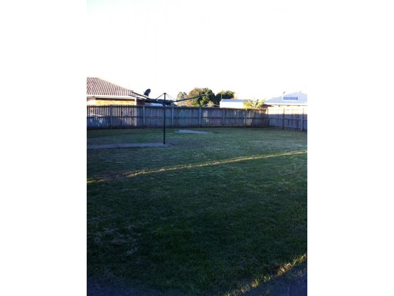 18 Yaldara Avenue, Caboolture QLD 4510