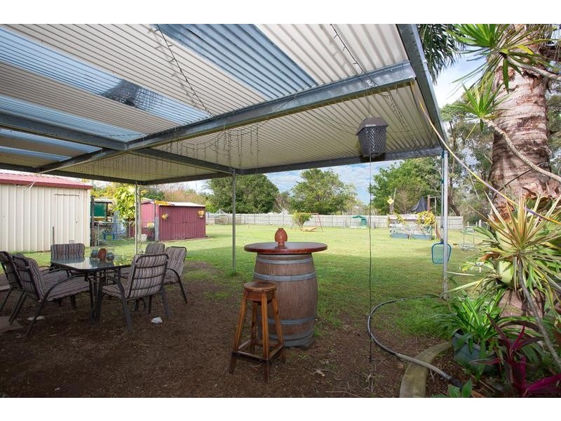 747-749 Bestmann Road, Ningi QLD 4511