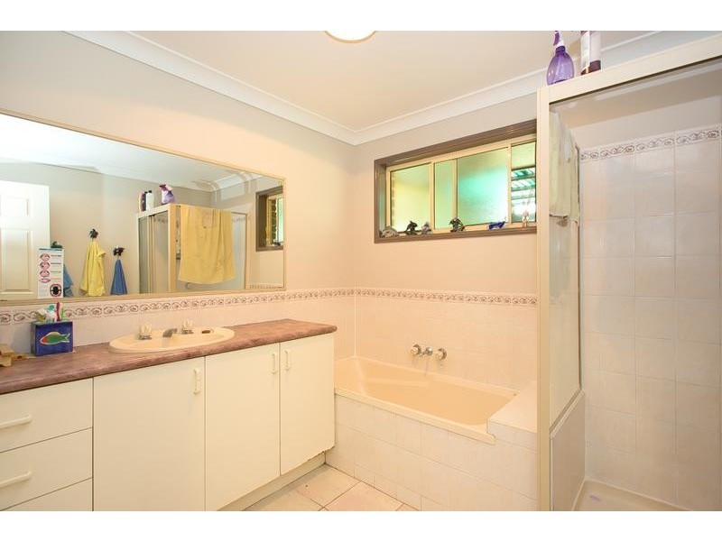 747-749 Bestmann Road, Ningi QLD 4511