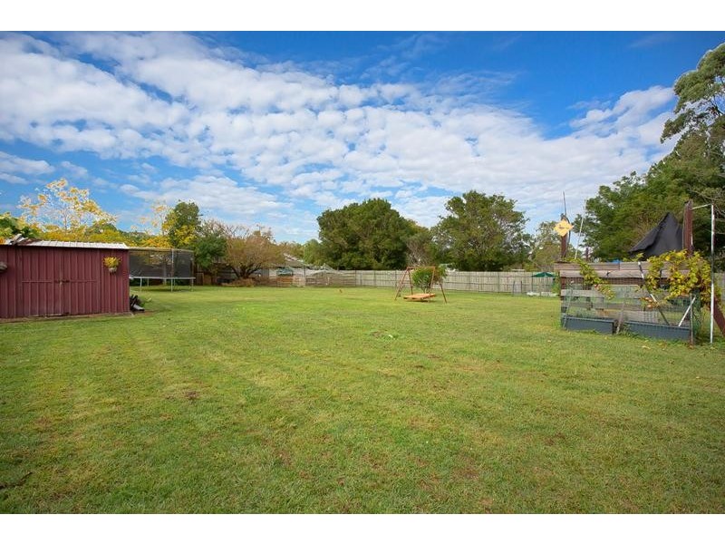 747-749 Bestmann Road, Ningi QLD 4511