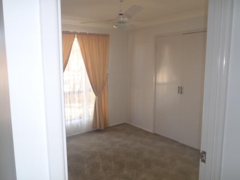 6 Moatah Avenue, Beachmere QLD 4510