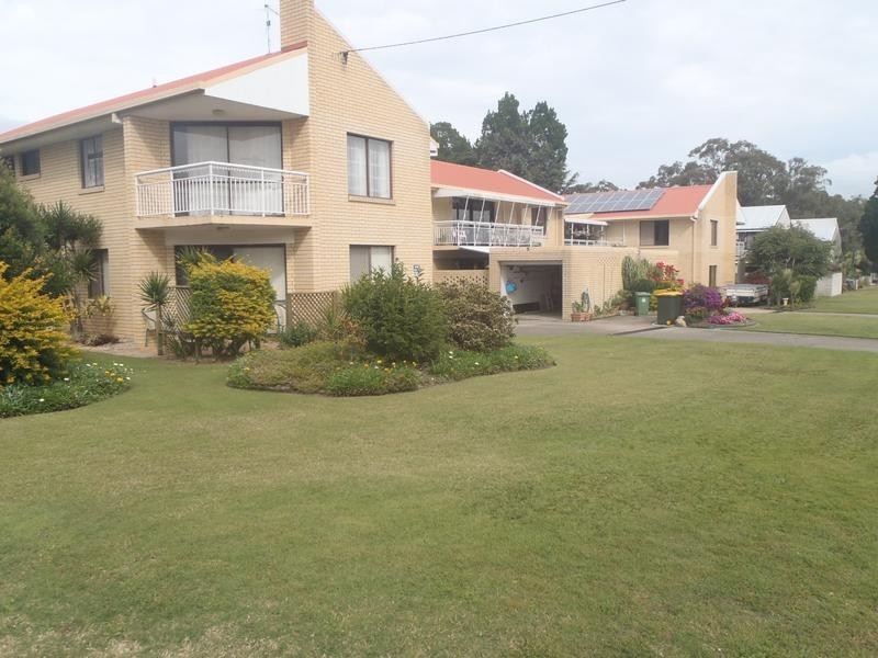 1/44 Banya Street, Bongaree QLD 4507