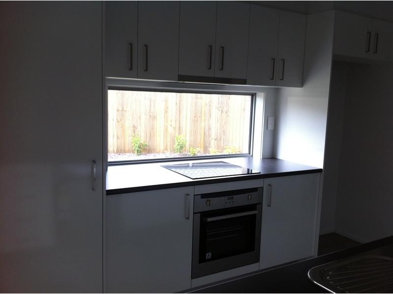 1/2 Pristine Court, Ningi QLD 4511