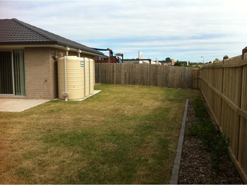 1/2 Pristine Court, Ningi QLD 4511