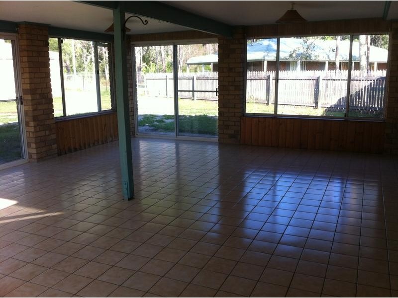 13 Craigola Court, Ningi QLD 4511