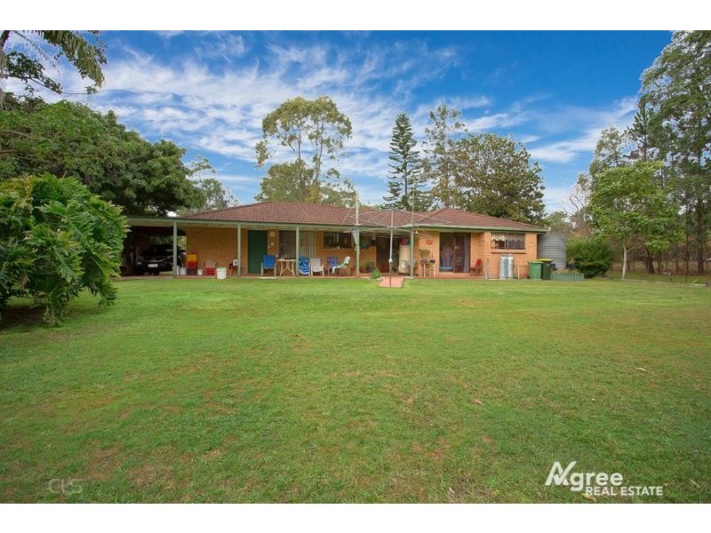797 Carmody Lane, Ningi QLD 4511