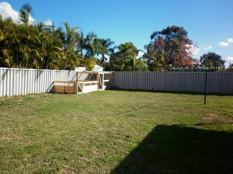 Seville Grove WA 6112