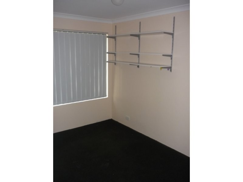 26 Glenfin Road, Seville Grove WA 6112