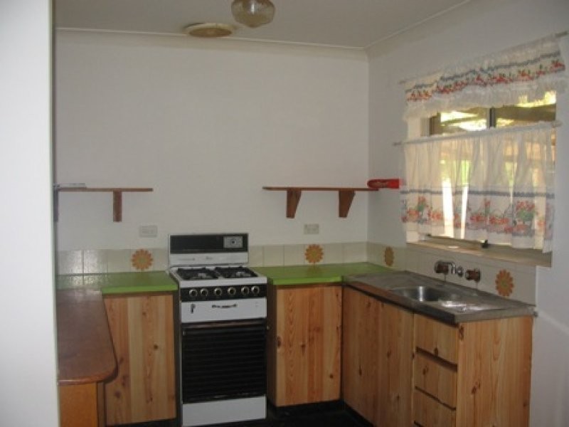 34 Gribble Avenue, Armadale WA 6112