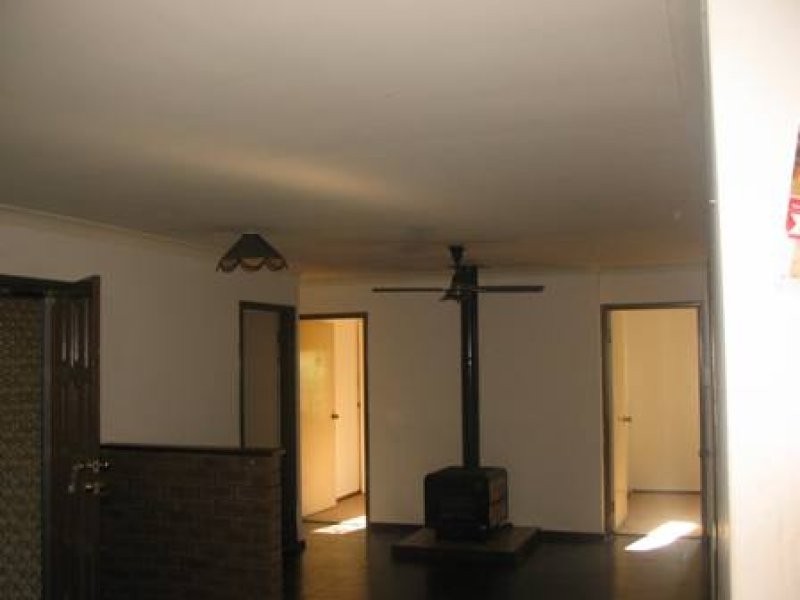 34 Gribble Avenue, Armadale WA 6112