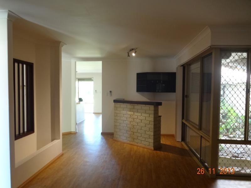 Seville Grove WA 6112