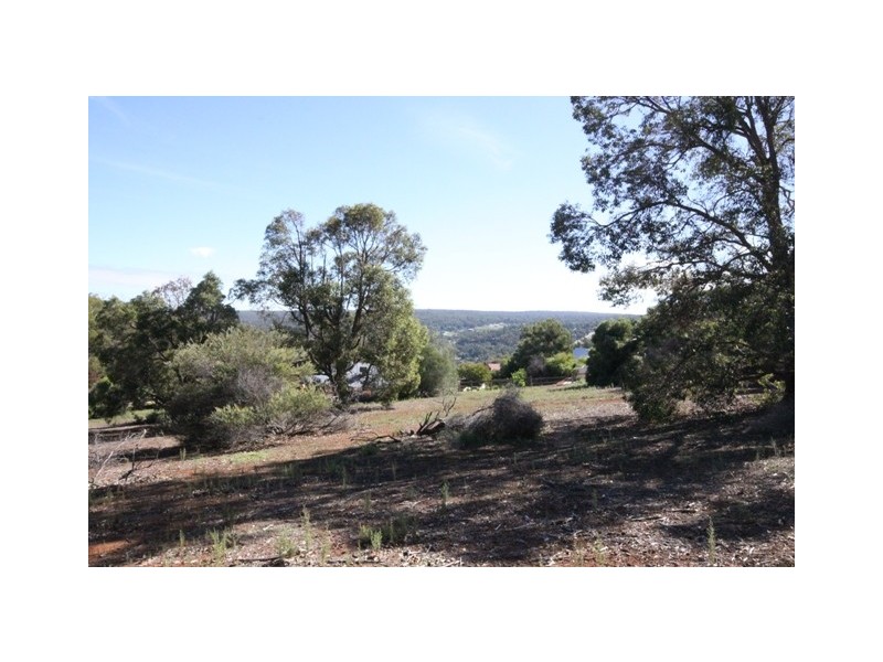 110 Heritage Drive, Roleystone WA 6111