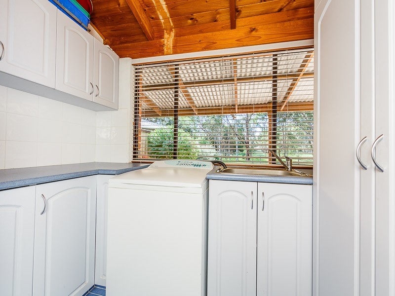 95 Masters Rd, Darling Downs WA 6122