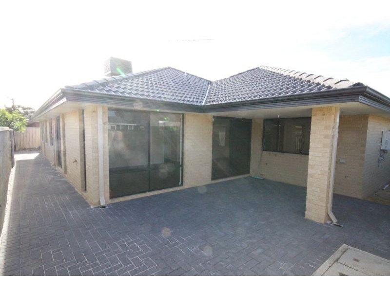 267B George St, Queens Park WA 6107